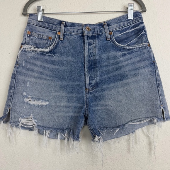 AGOLDE Dee Cutoff Jean Shorts in Riccochet - Picture 3 of 10